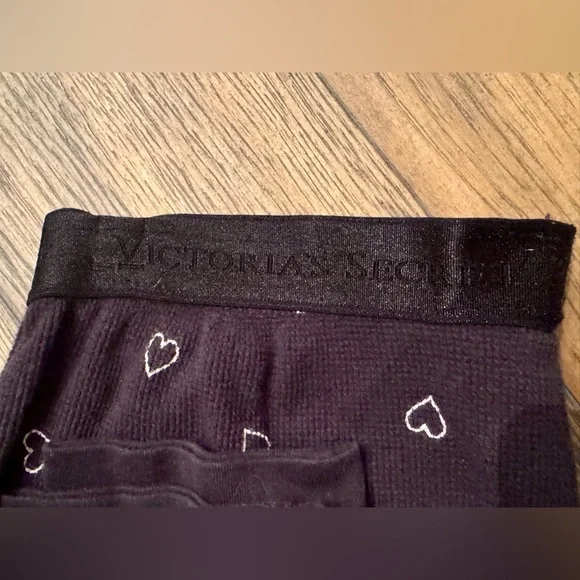 Victoria’s Secret Heart Pajamas S Small Valentines Day - Picture 6 of 14